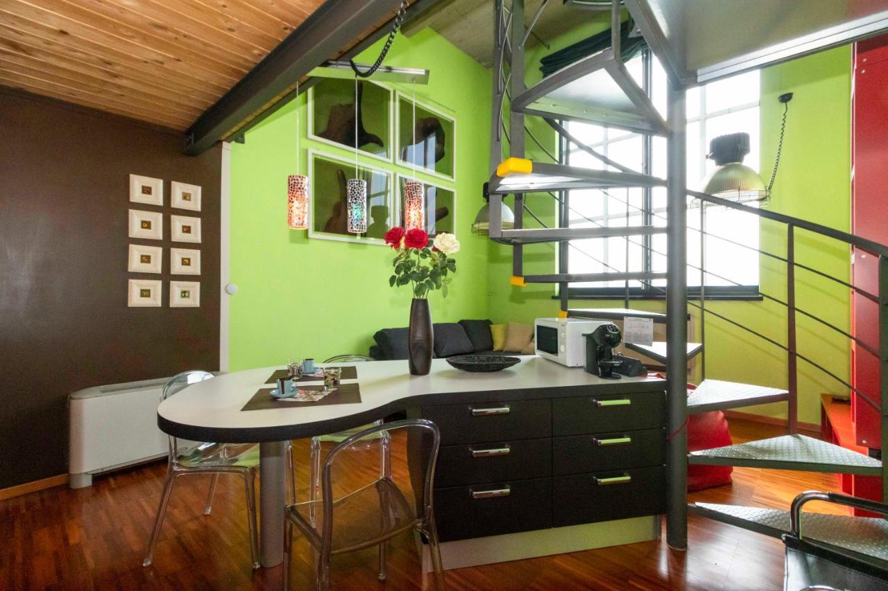 Dora Riverside Modern Apartment With Private Parking Torino Exterior foto