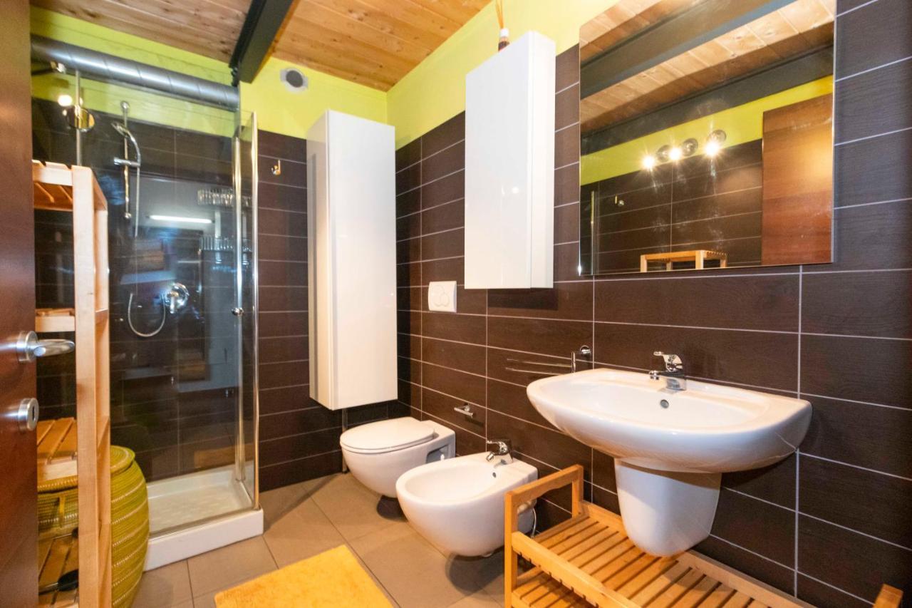 Dora Riverside Modern Apartment With Private Parking Torino Exterior foto